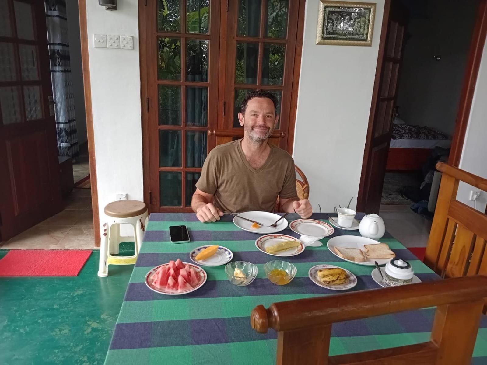 Mature Home Ella Cameră foto